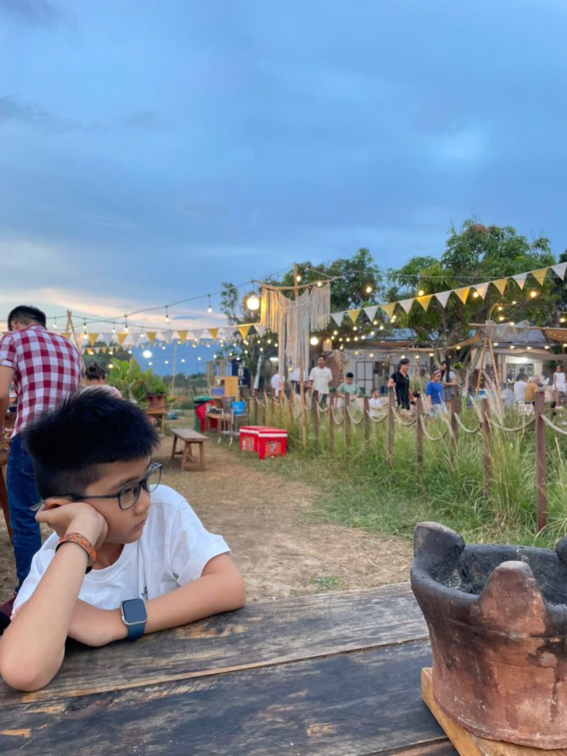 Review of Hay Ho Restaurant – Dong Co Luong Son, Nha Trang: Beautiful Space but Unimpressive Service