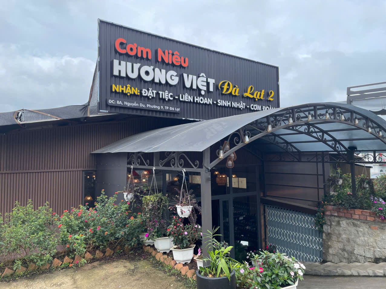 🏠 Com Nieu Huong Viet 2 식당 리뷰 — 달랏에서 맛보는 베트남 가정식